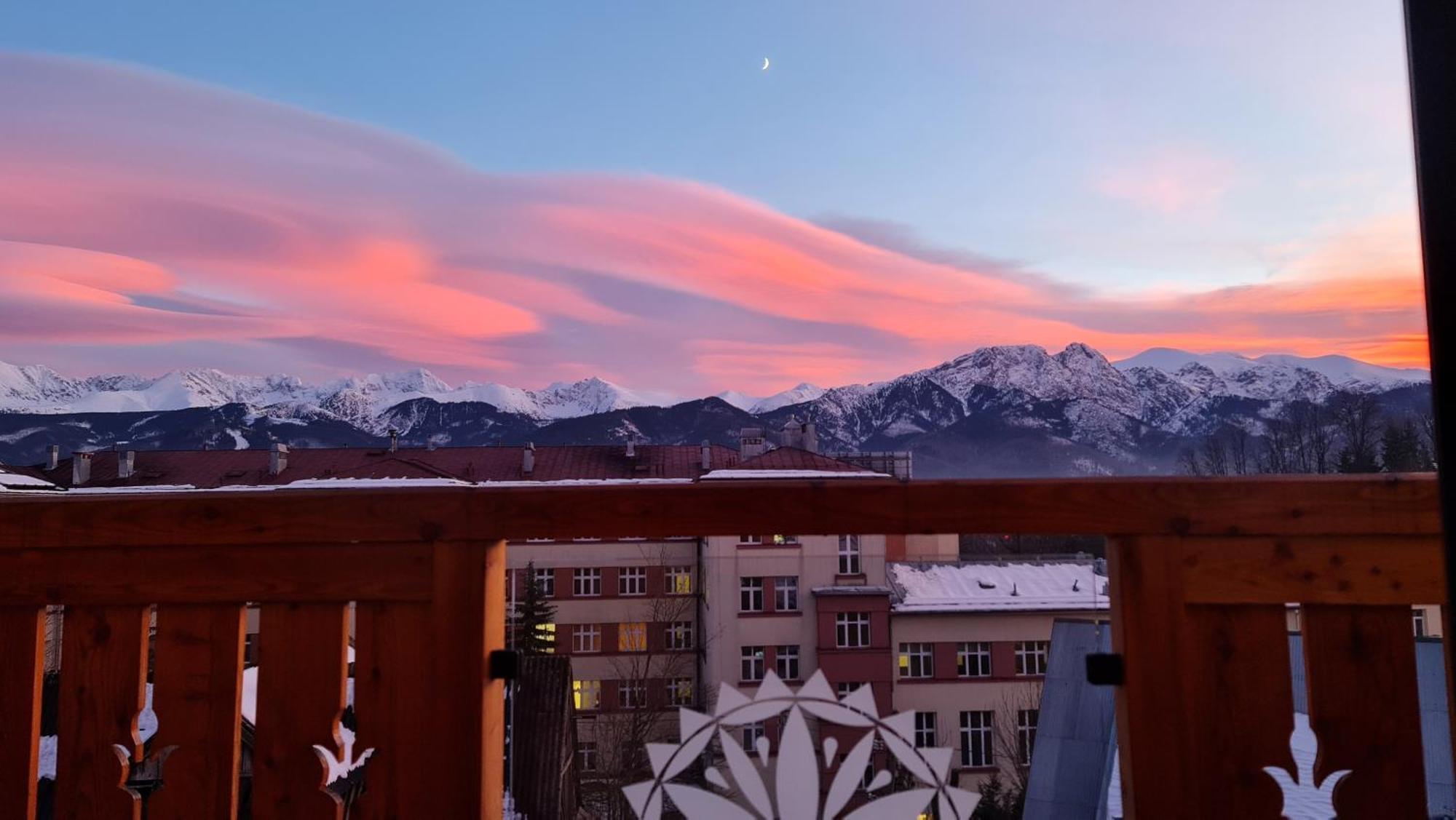 Villa Fortuna - Regionalne Apartamenty & Spa - Sauna, Grill, Jacuzzi Z Widokiem Na Tatry Zakopane Bagian luar foto